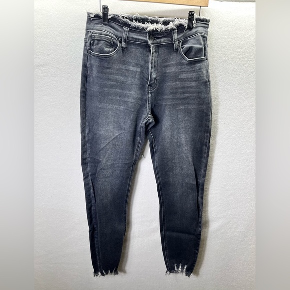 KanCan Distressed Black Ankle Frayed Jeans Womens 29 Waist Stretch Denim 2148 - Picture 1 of 8